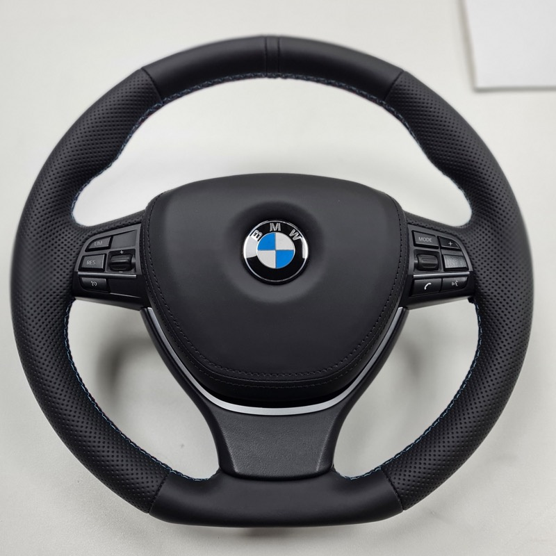 Перешив руля автомобиля БМВ