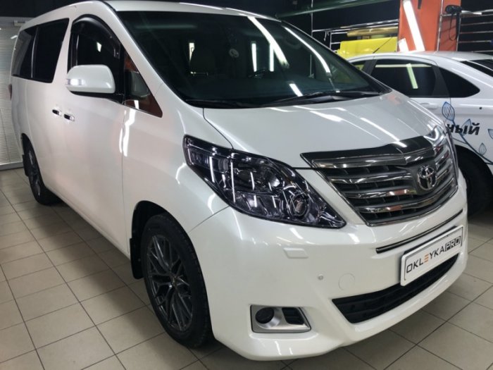 Тойота Альфард антигравийная