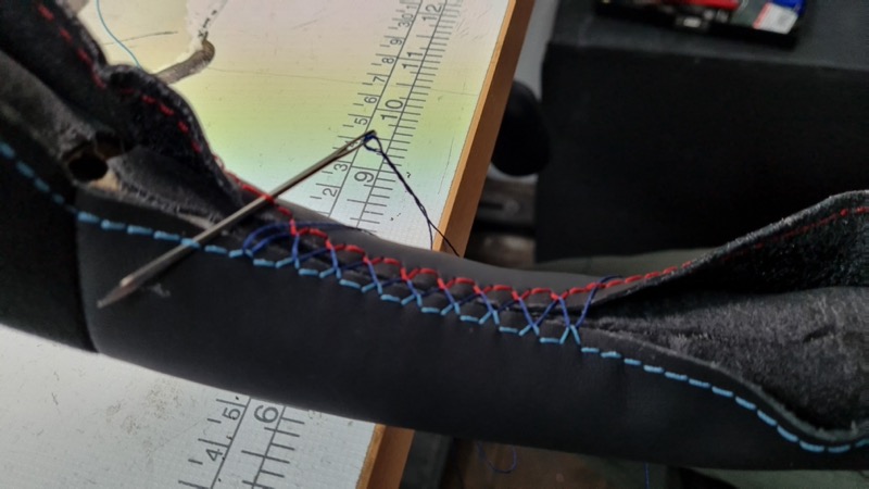 Ручная перетяжка руля БМВ в Москве