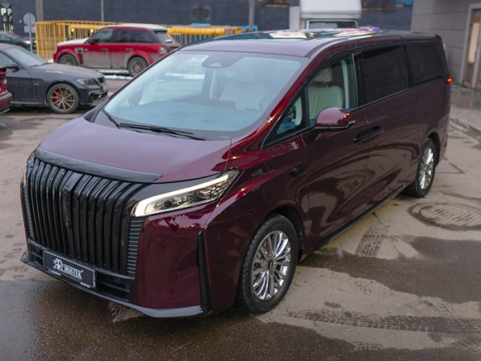 WEY 80 оклейка в цветной полиуретан IRISTEK (UC2017), антихром, шумоизоляция, детейлинг