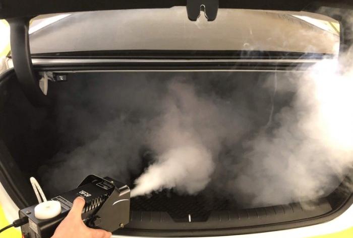 Устранение запахов в салоне