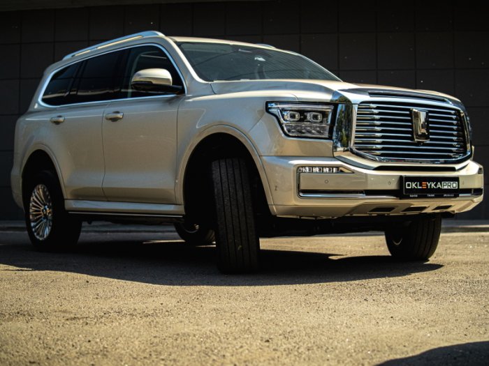 Танк 500 оклейка в глянцевый полиуретан 