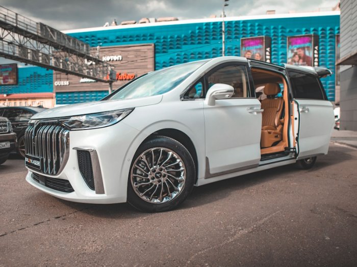 Авто в белый цвет