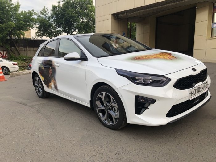 Киа Сид винилография «Чудо женщина»