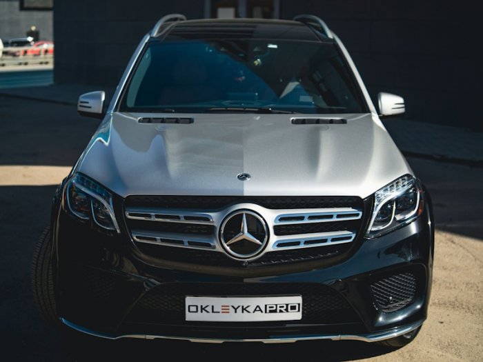 Оклейка капота