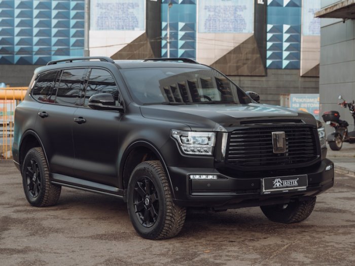 TANK 500 оклейка защитной матовой пленкой, антихром, перетяжка