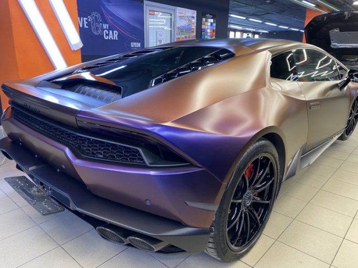 Ламборгини цветная оклейка «Фиолетовый хамелеон»