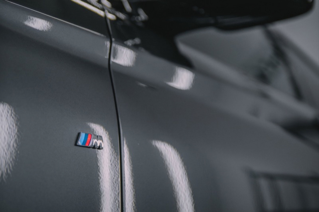 Убрать царапины с автовинила услуга