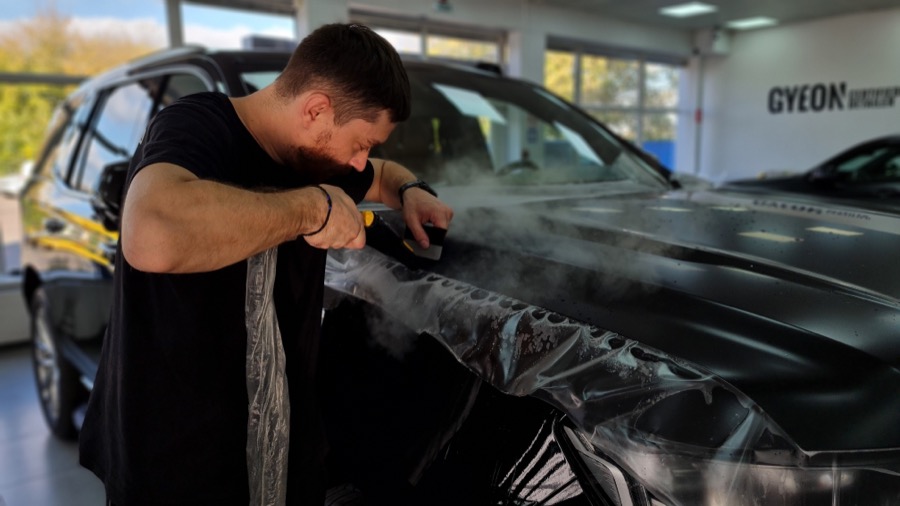 Обучение оклейке авто полиуретаном 