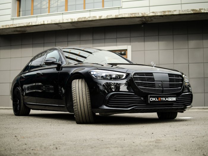 Мерседес 223 полировка кузова, нанесение керамики и антихром