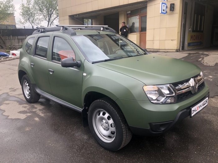 Рено Дастер цветной винил: зеленый хаки