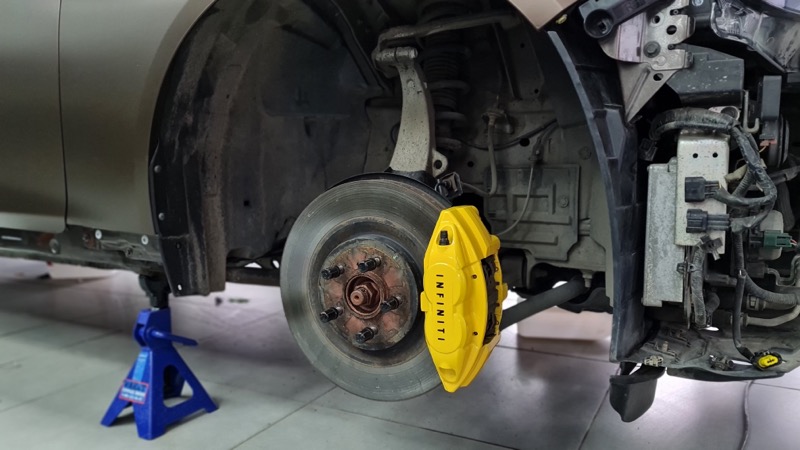 Покраска суппортов в желтый цвет