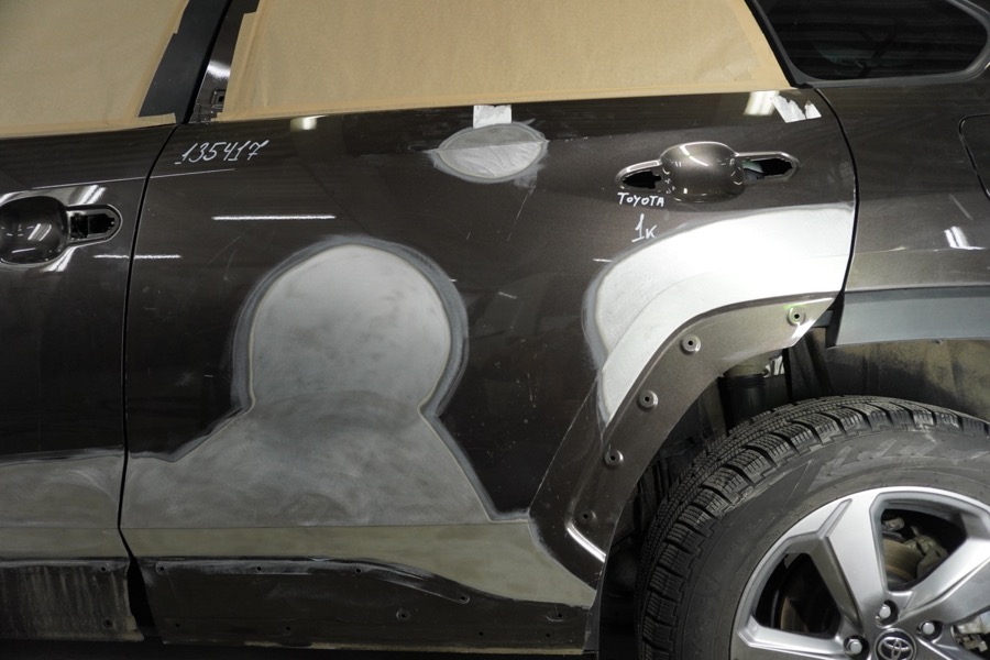 Перед покраской двери