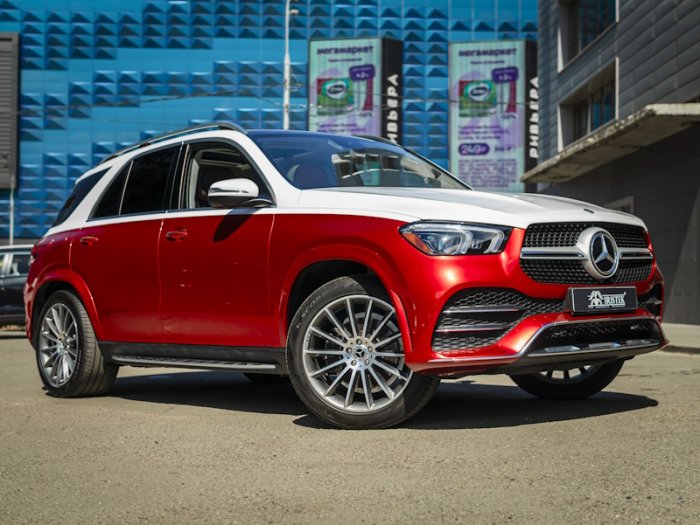 Mercedes-Benz GLE оклейка в два цвета и антигравийная защита