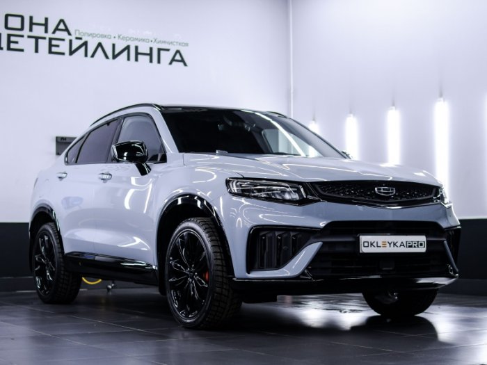 Джили Тугелла оклейка передней части, антихром