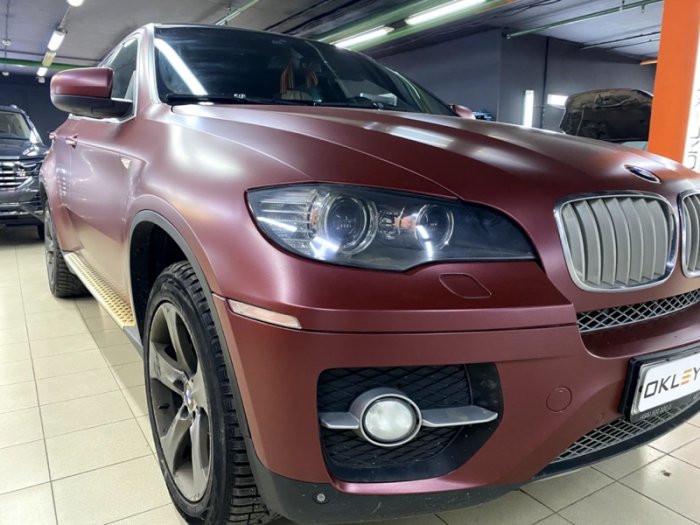 БМВ Икс6 смена цвета на бордовый
