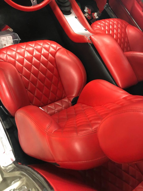 Перешив салона сидений авто в Оклейка.ПРО