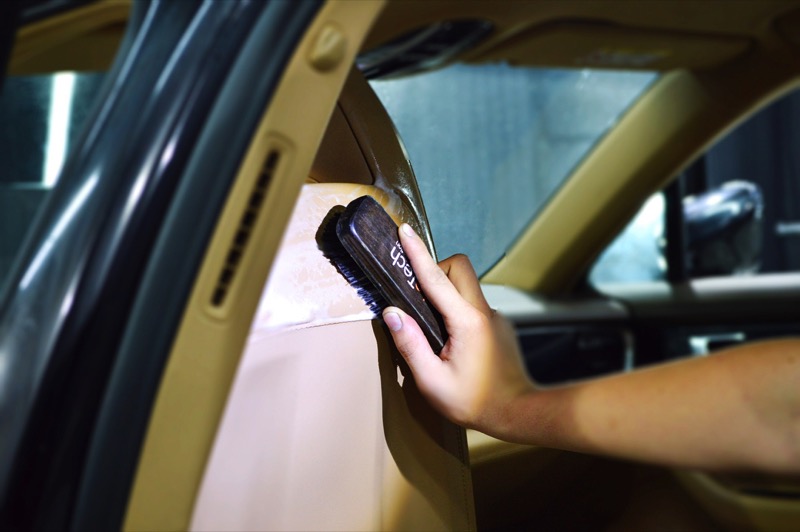 Детейлинг кожи автомобиля уход и восстановление