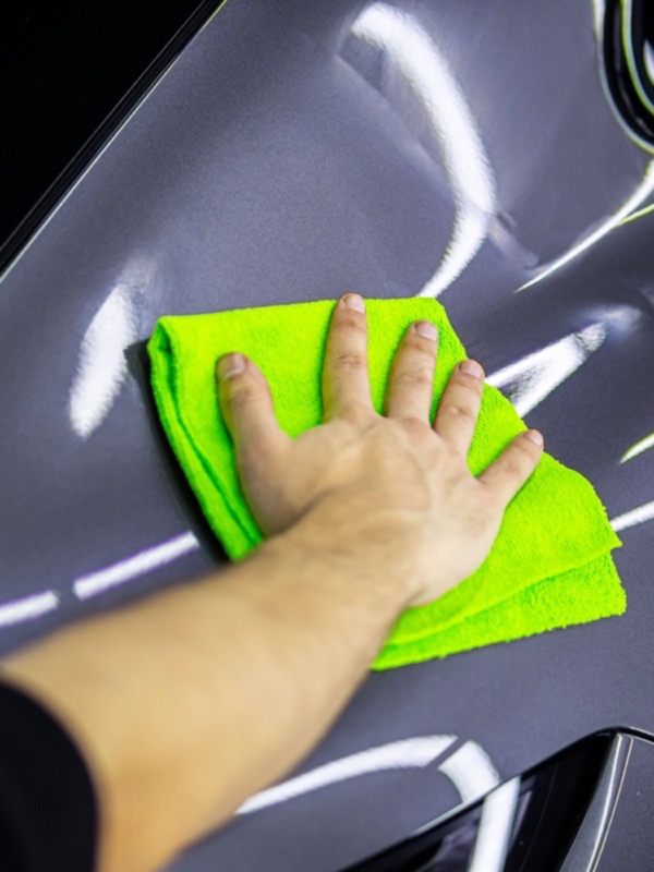 Покрытие автомобиля в автовиниле еще и керамикой