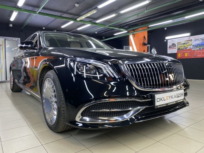 Майбах цветная оклейка серый-черный