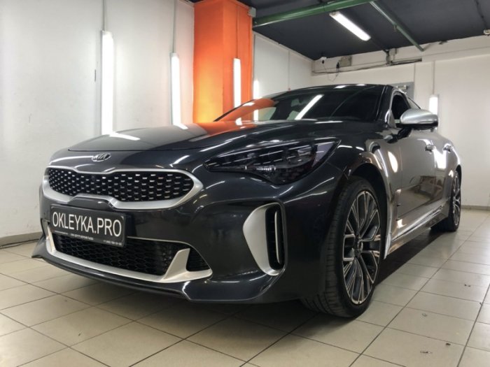 КИА Стингер стайлинг и антигравийная