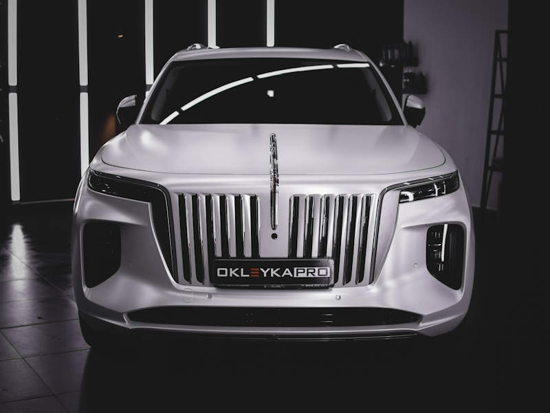 Тюнинг Hongqi E-HS9 в OKLEYKA.PRO Тюнинг Hongqi E-HS9 в OKLEYKA.PRO