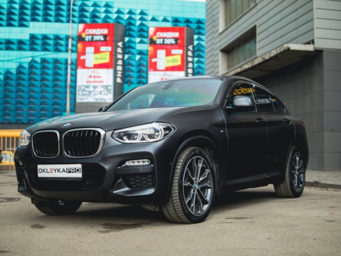 Оклейка кузова BMW X4 в матовый полиуретан Sunmax Оклейка кузова BMW X4 в матовый полиуретан Sunmax