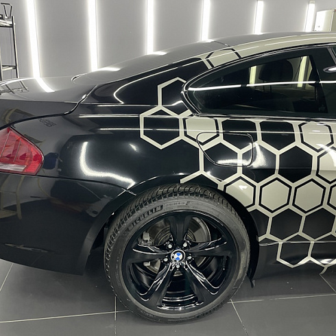 Что лучше: аэрография или винилография?