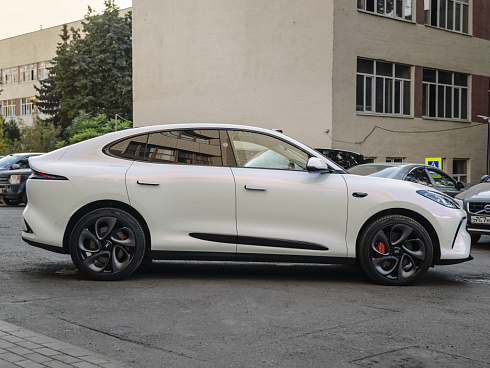 Полиуретановая пленка PPF Colors Diamond White Purple (бриллиант белый фиолетовый), глянцевая, UC8270, 1,52×15 м