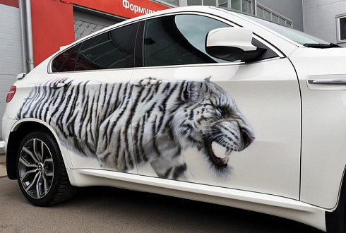Тигр на кузов авто аэрография винилография