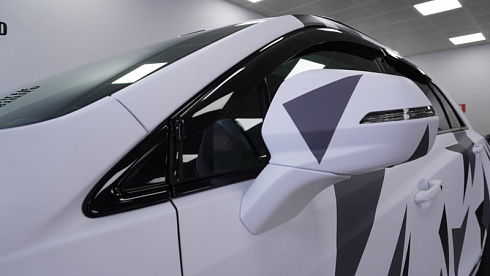 Печать пленки, ламинация рисунка на Кадиллак ИксТ5