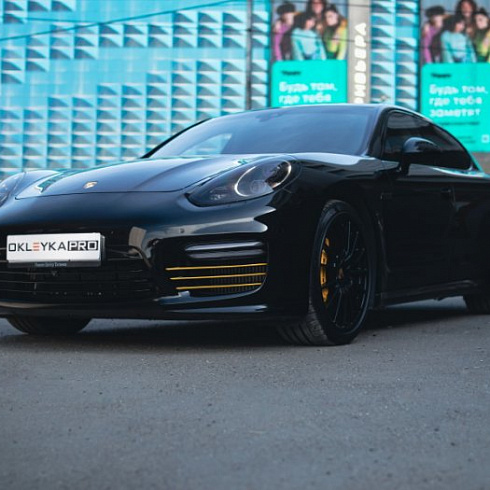 Авто в черный цвет