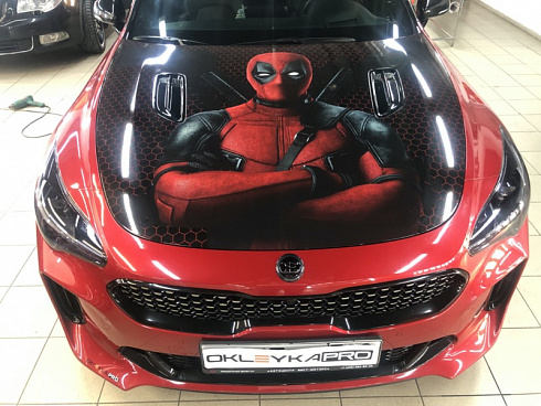 Винилография вместо аэрографии в Москве на машину