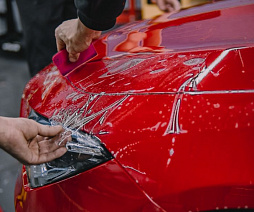 Самовосстанавливающийся слой антигравийной пленки