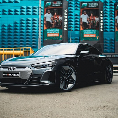 Самовосстанавливающийся слой антигравийной пленки