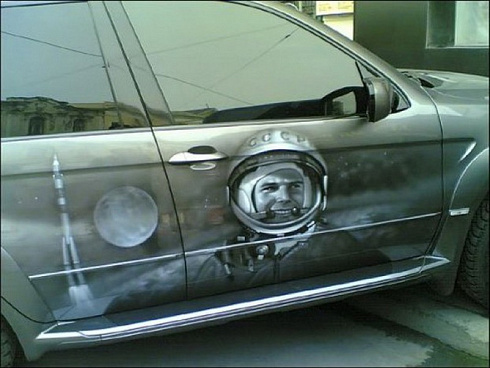 Винилография Юрий Гагарин на авто