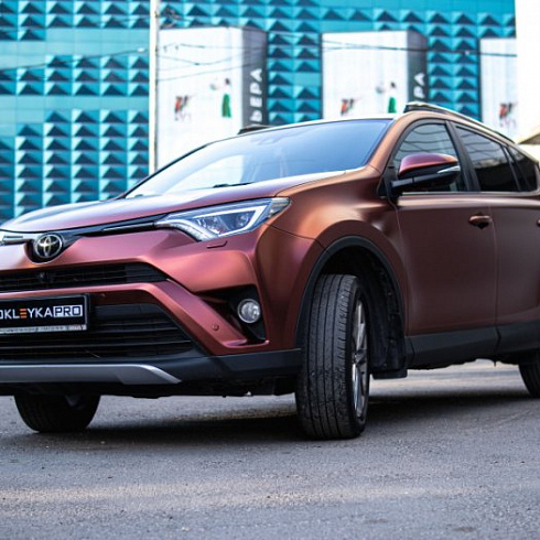 Авто в красный цвет