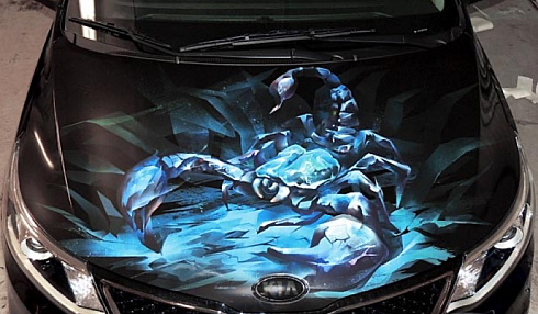 Винилография и аэрография со скорпионом нанесение в Москве